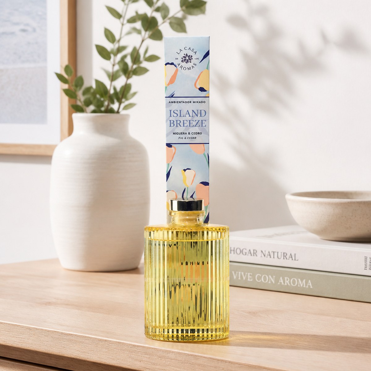 Mikado Island Breeze Air Freshener La Casa de los Aromas | 250 ml | Fig and Cedar | Home