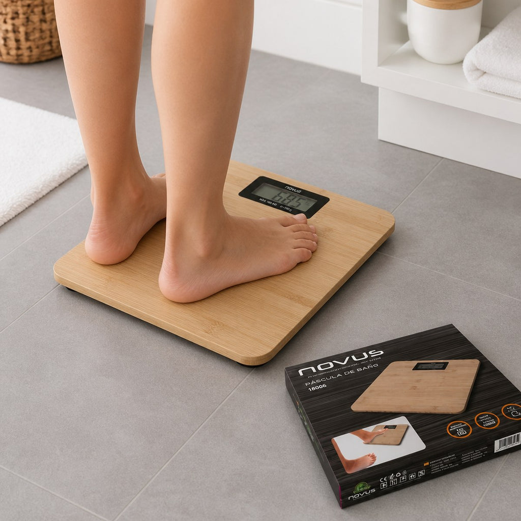Novus digital bathroom scale with bamboo surface