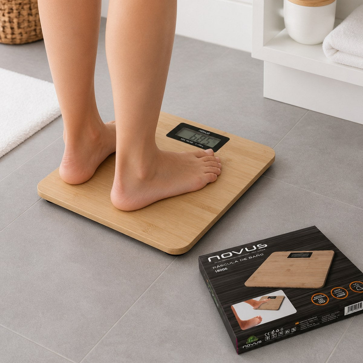 Novus digital bathroom scale with bamboo surface