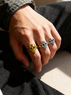 Conjunto de Joyas de Halloween: 2 Aretes y 4 Anillos