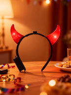 BROCHE CUERNOS CON LUCES HALLOWEEN