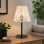 Lámpara de Mesa de Diseño Moderno | Base Negra y Pantalla Blanca | Luz Cálida | Salón